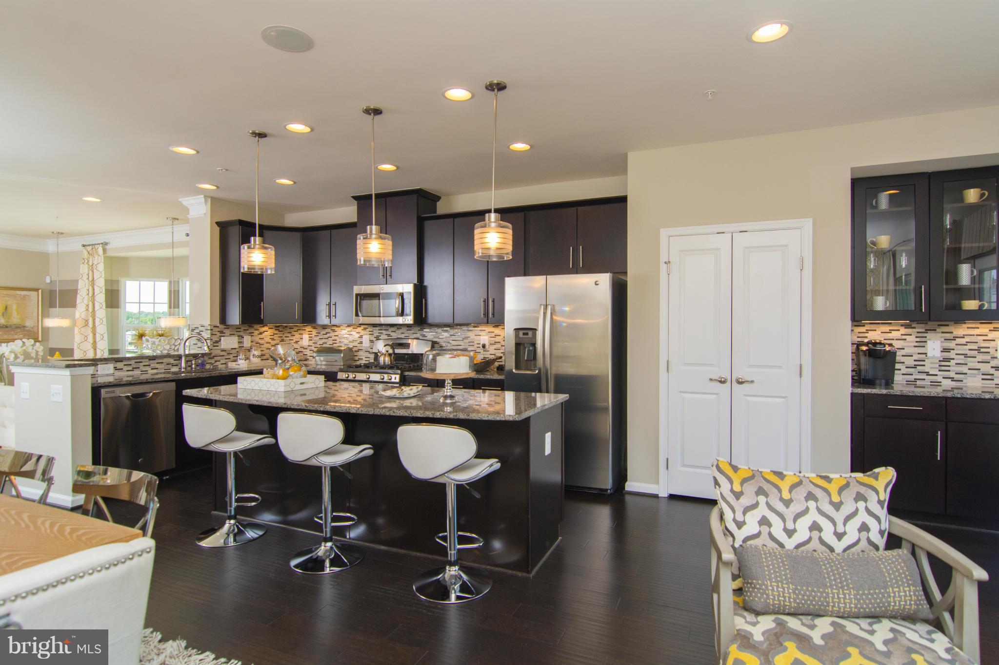 GREENBELT STATION - Residential