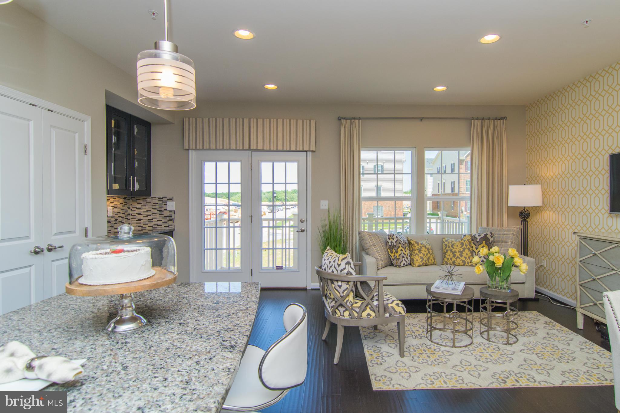 GREENBELT STATION - Residential