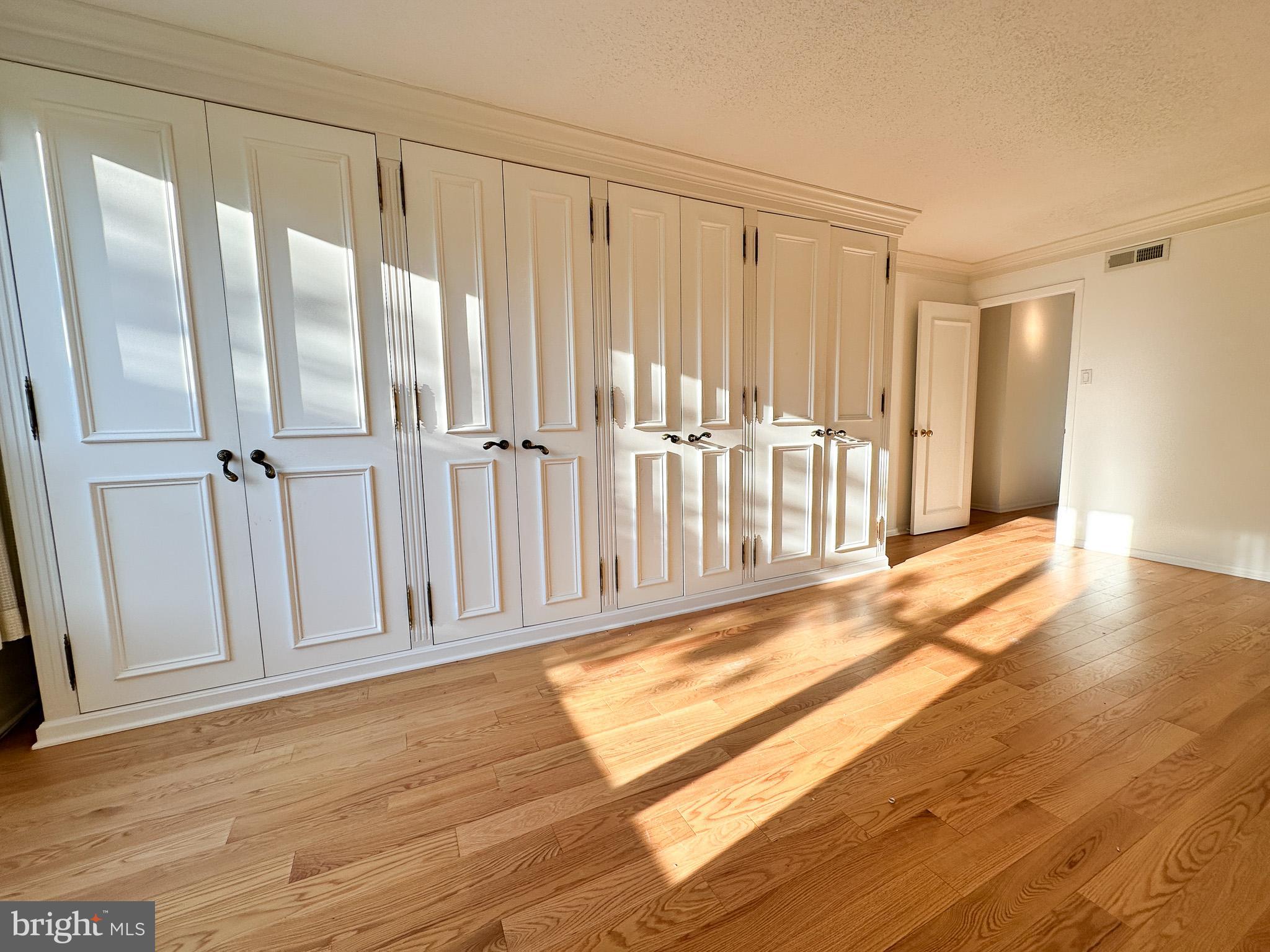 GREENHILL FARMS - Residential