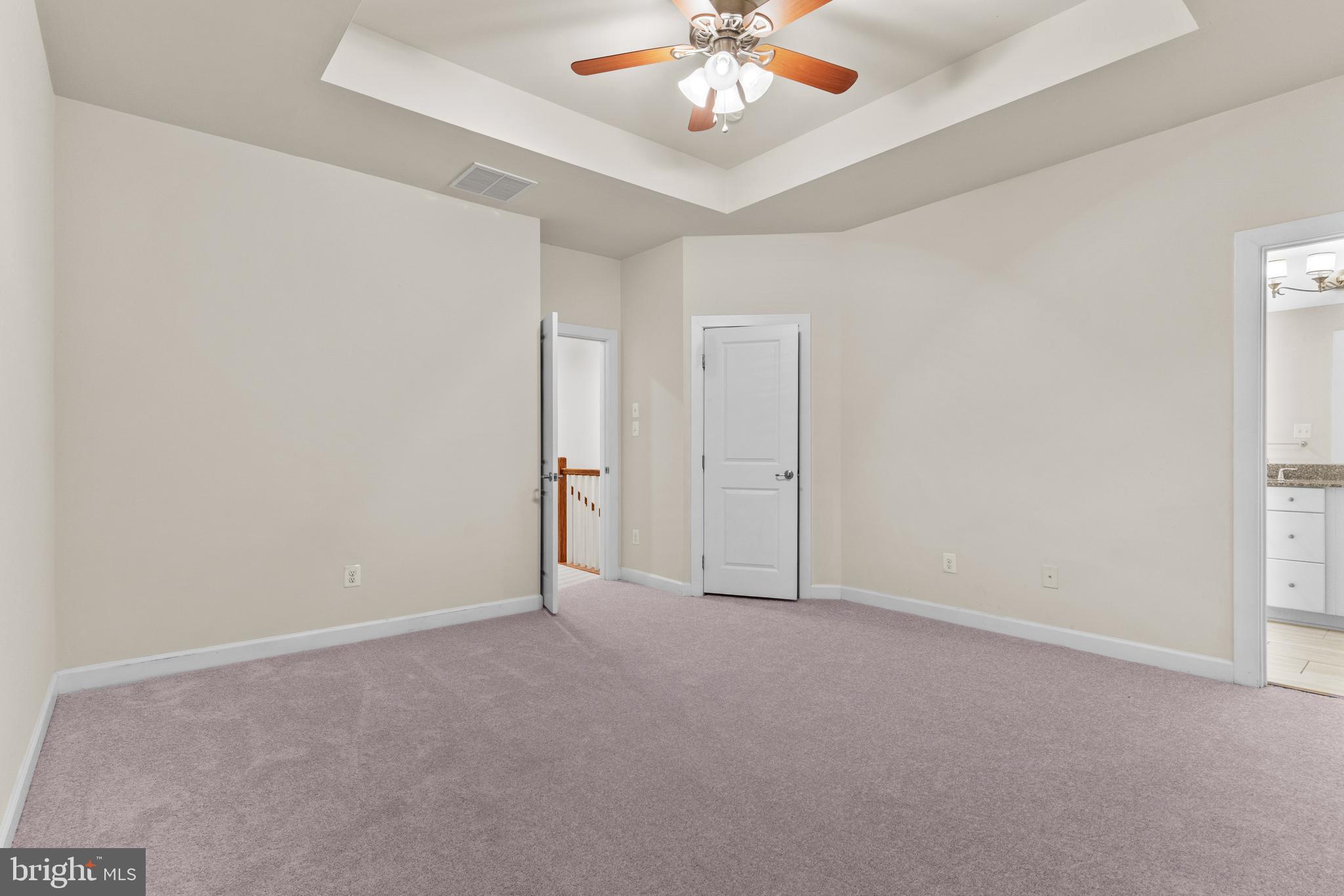 DISCOVERY SQUARE - Residential Lease