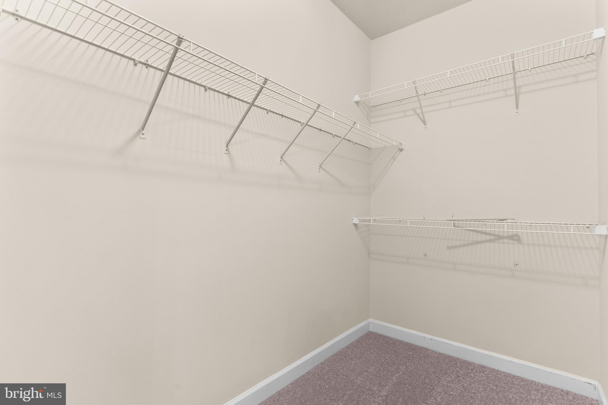 DISCOVERY SQUARE - Residential Lease