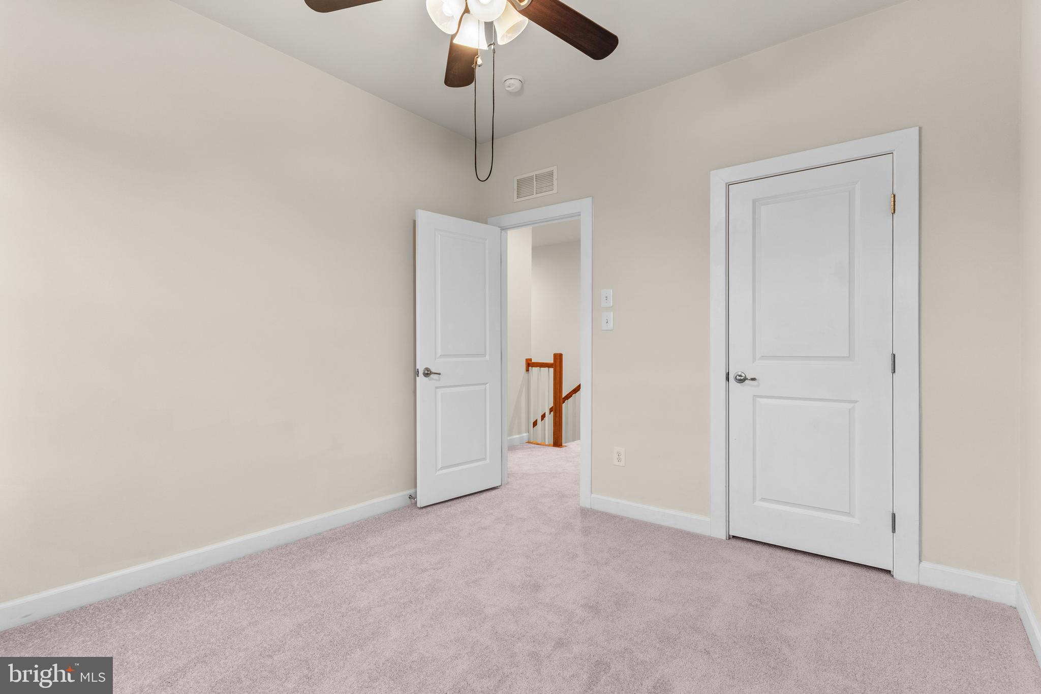 DISCOVERY SQUARE - Residential Lease