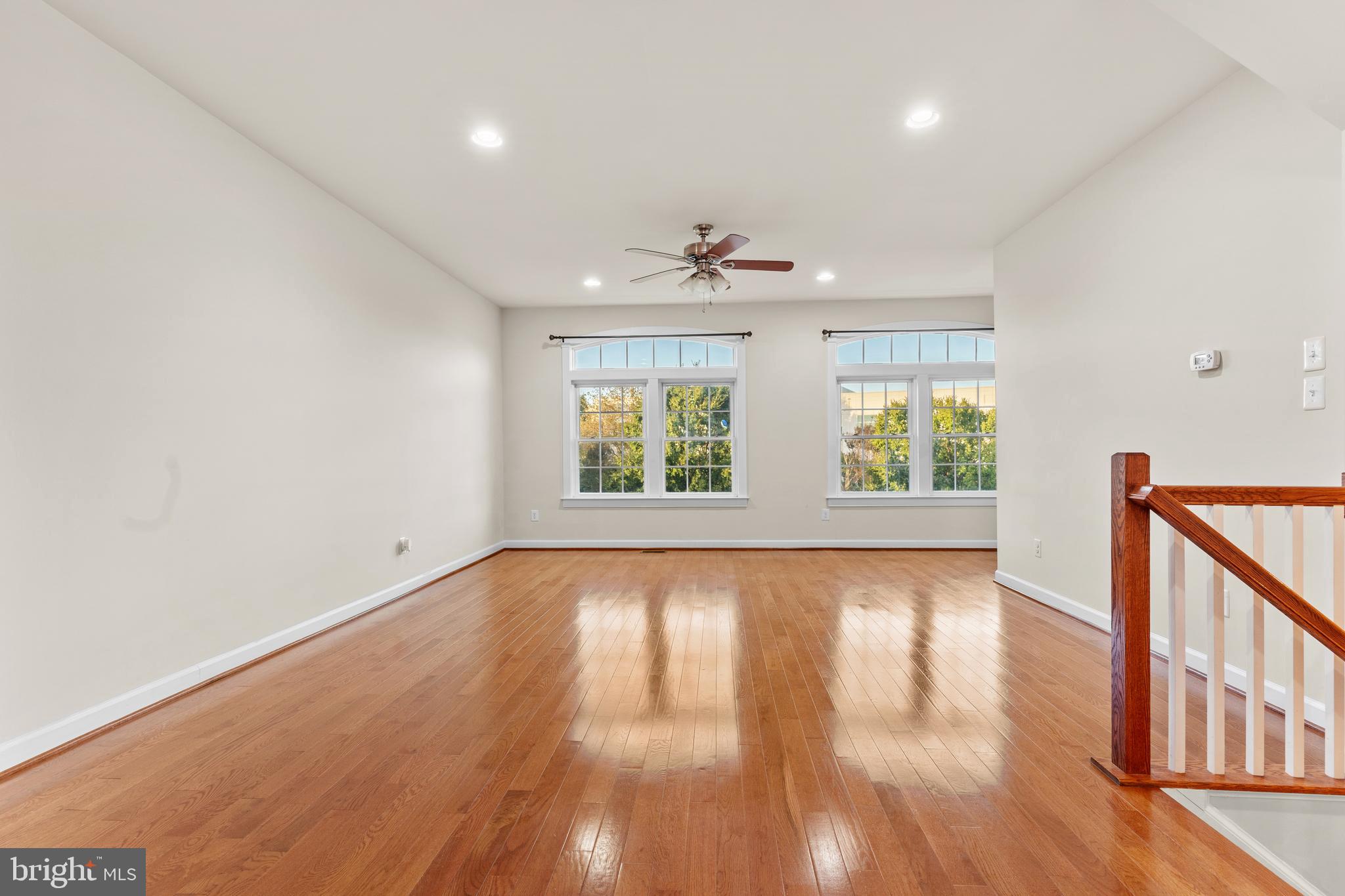 DISCOVERY SQUARE - Residential Lease