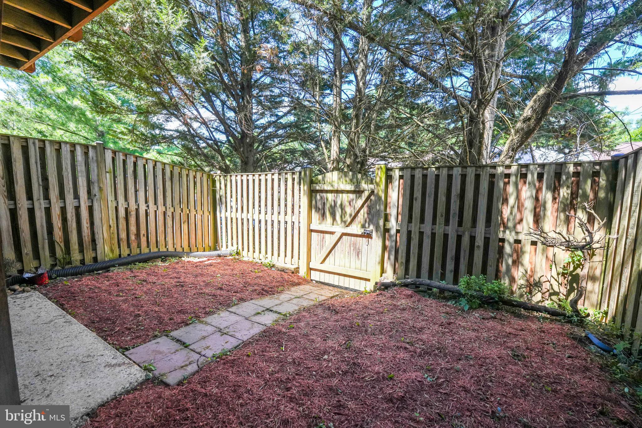 RUNNYMEADE - Residential Lease