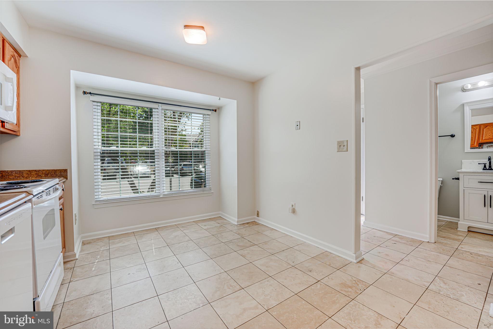 RUNNYMEADE - Residential Lease