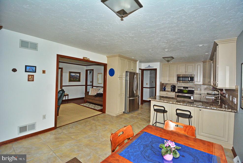 OAKWOOD - Residential