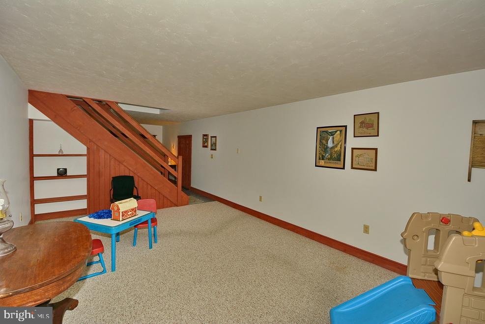 OAKWOOD - Residential