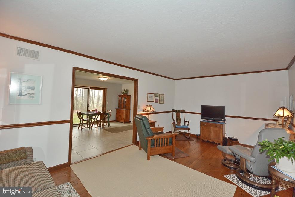 OAKWOOD - Residential