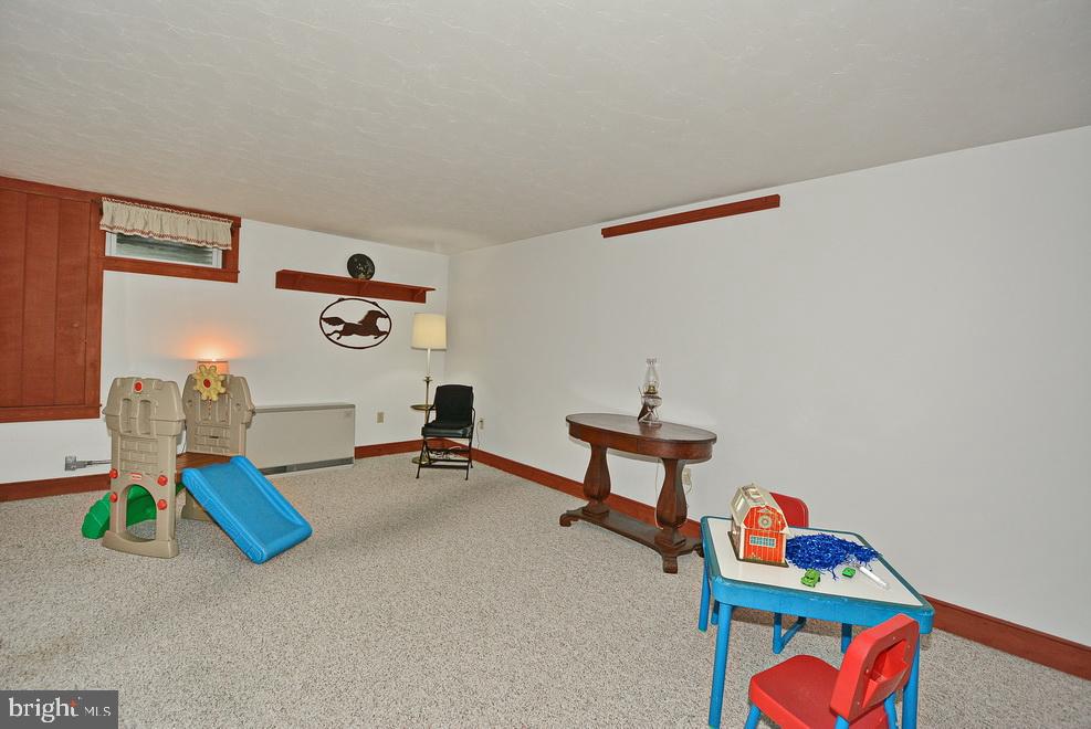 OAKWOOD - Residential