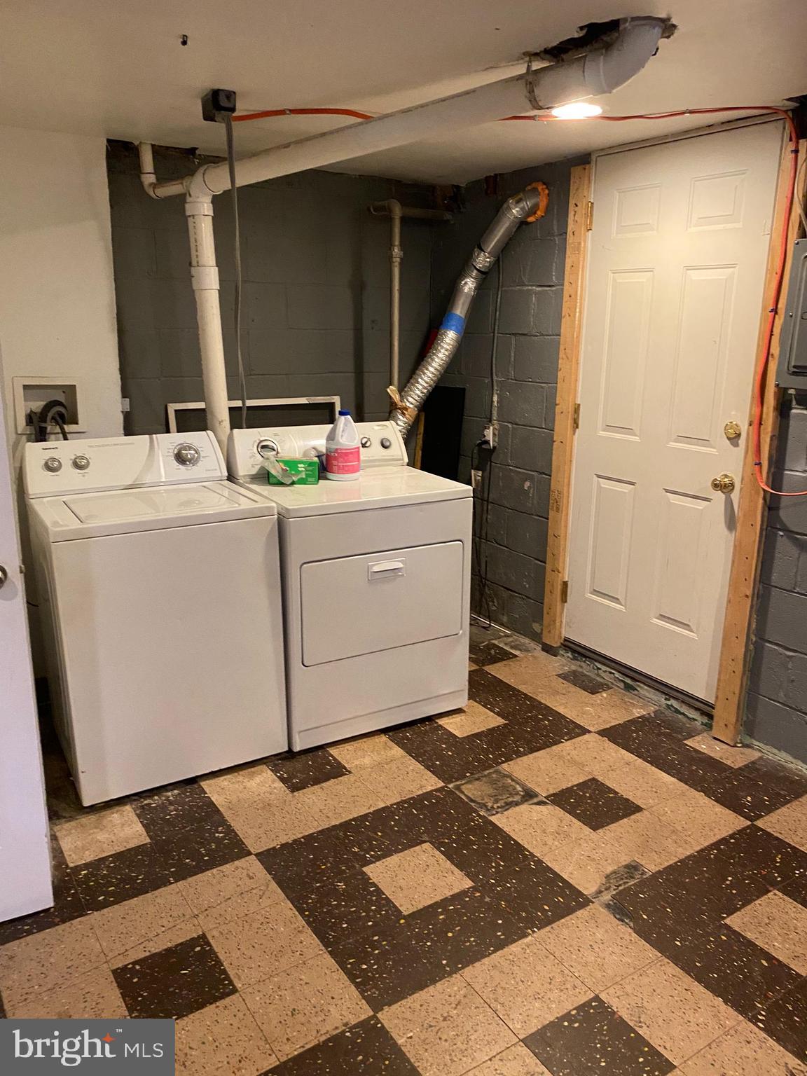 BROOKLYN - Residential Lease