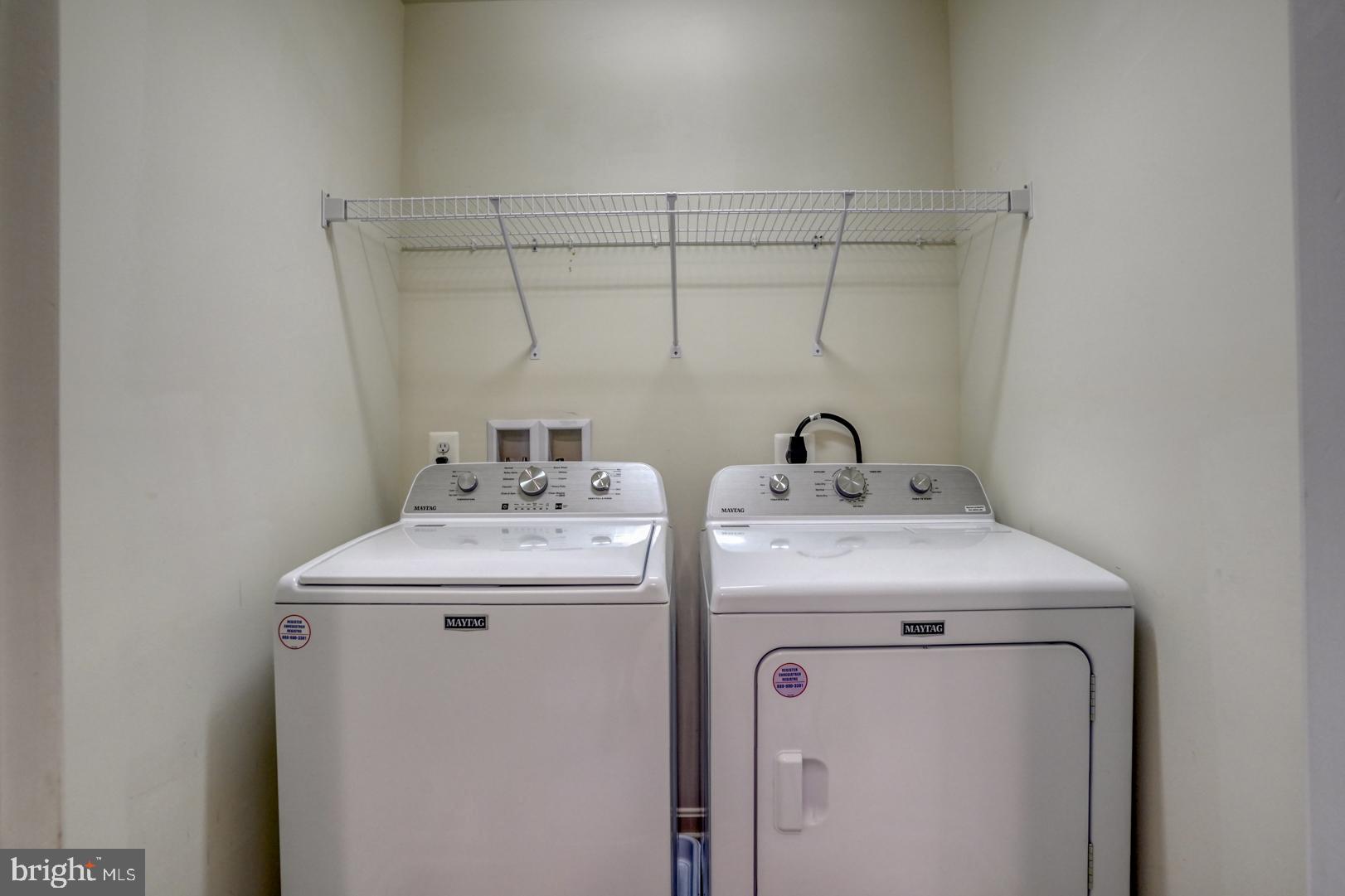 WALNUT HILL - Residential