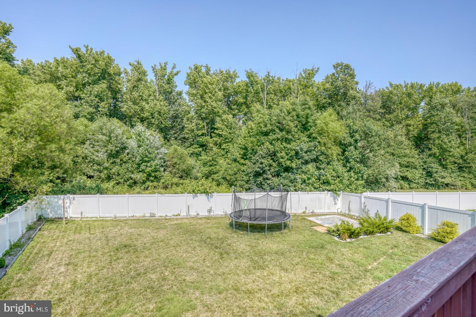 WALNUT HILL - Residential