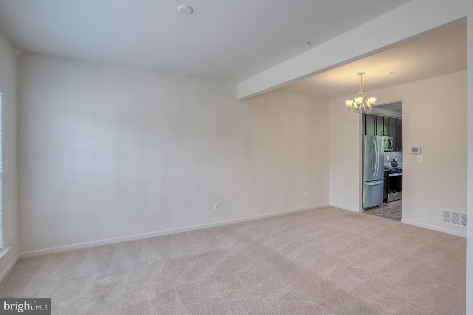 WALNUT HILL - Residential