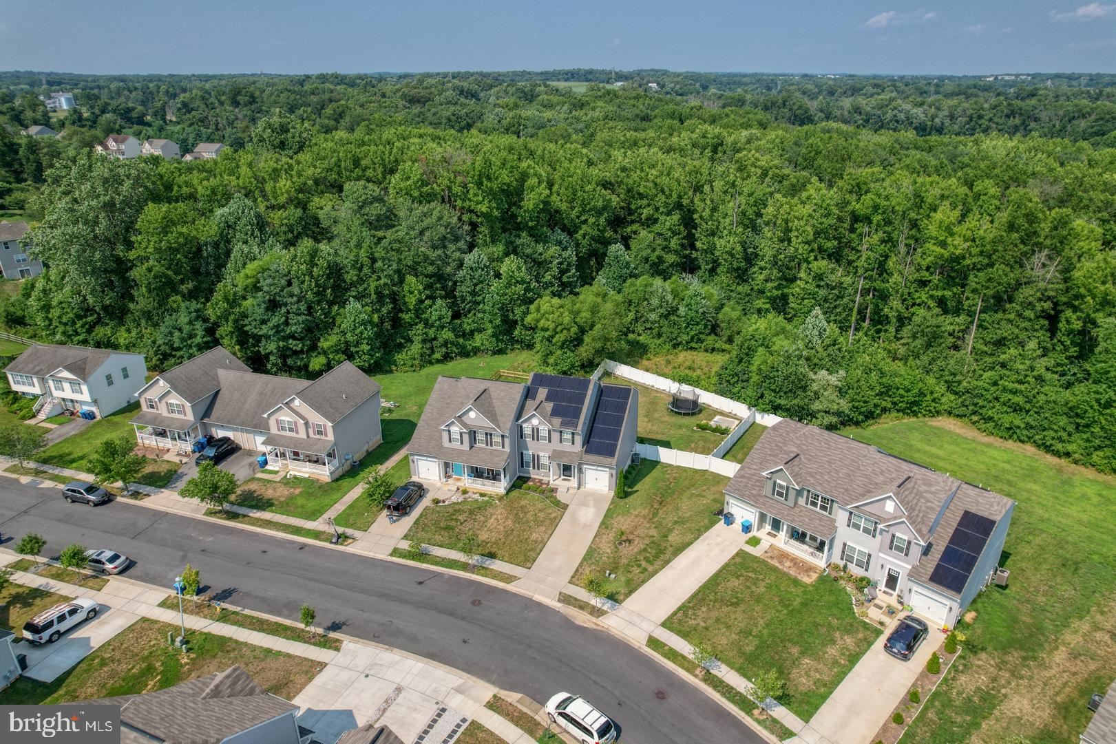 WALNUT HILL - Residential