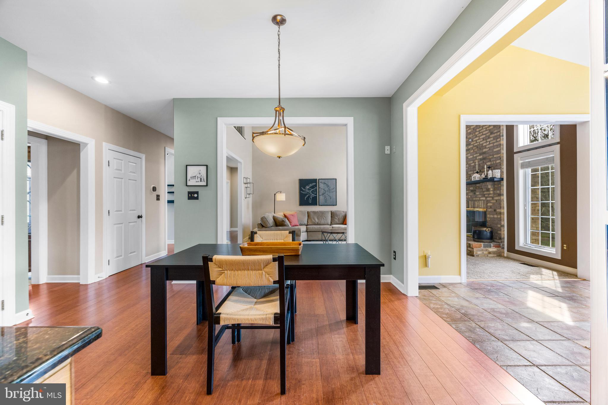 ASHLEIGH KNOLLS - Residential