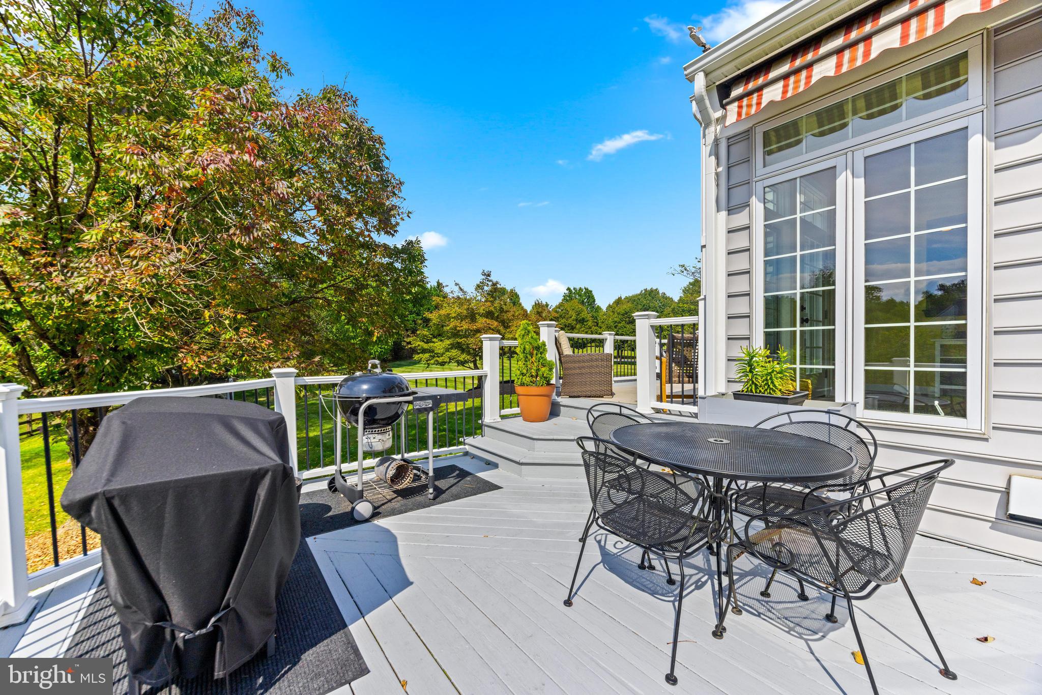 ASHLEIGH KNOLLS - Residential