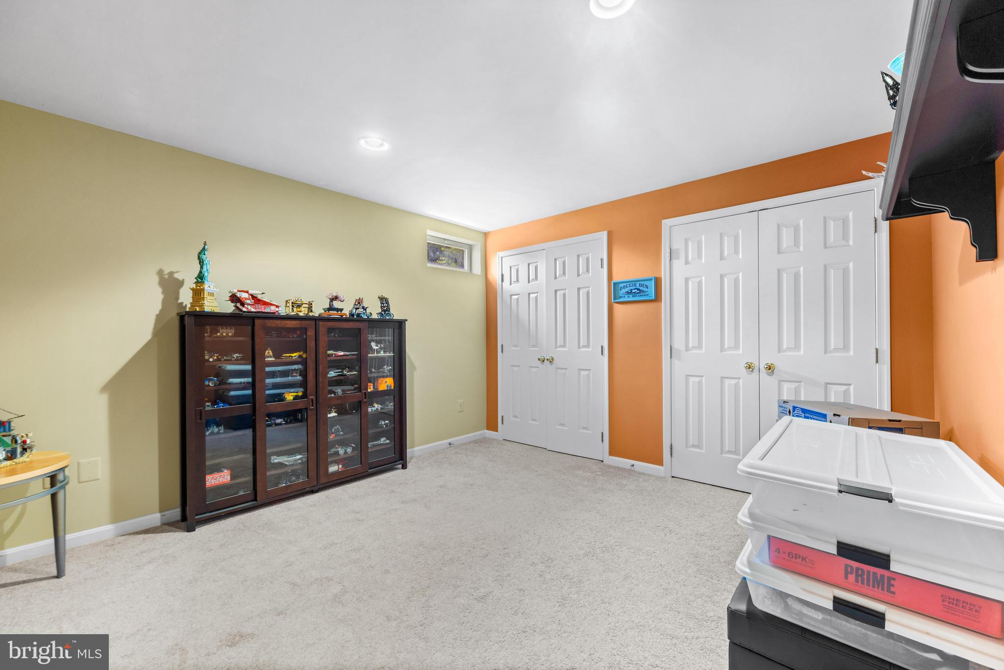 ASHLEIGH KNOLLS - Residential