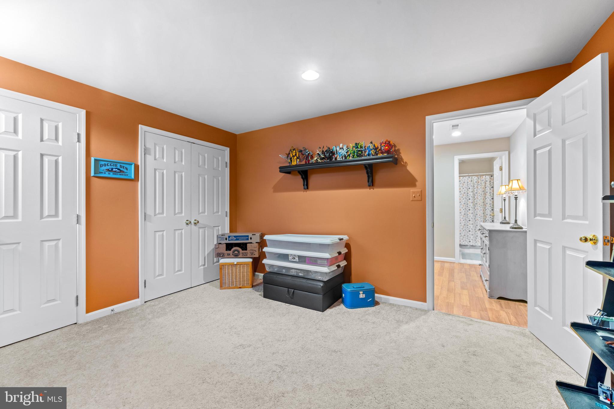 ASHLEIGH KNOLLS - Residential