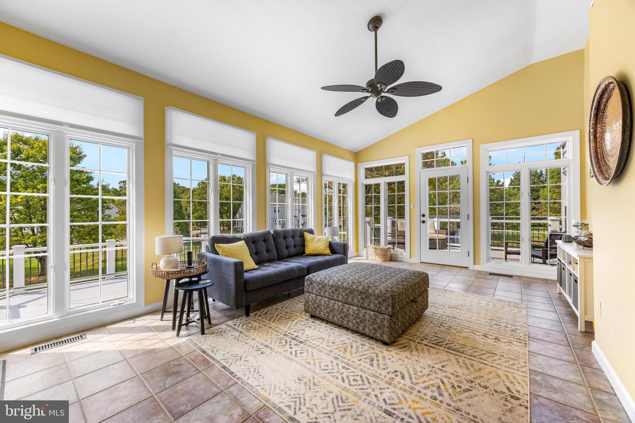 ASHLEIGH KNOLLS - Residential