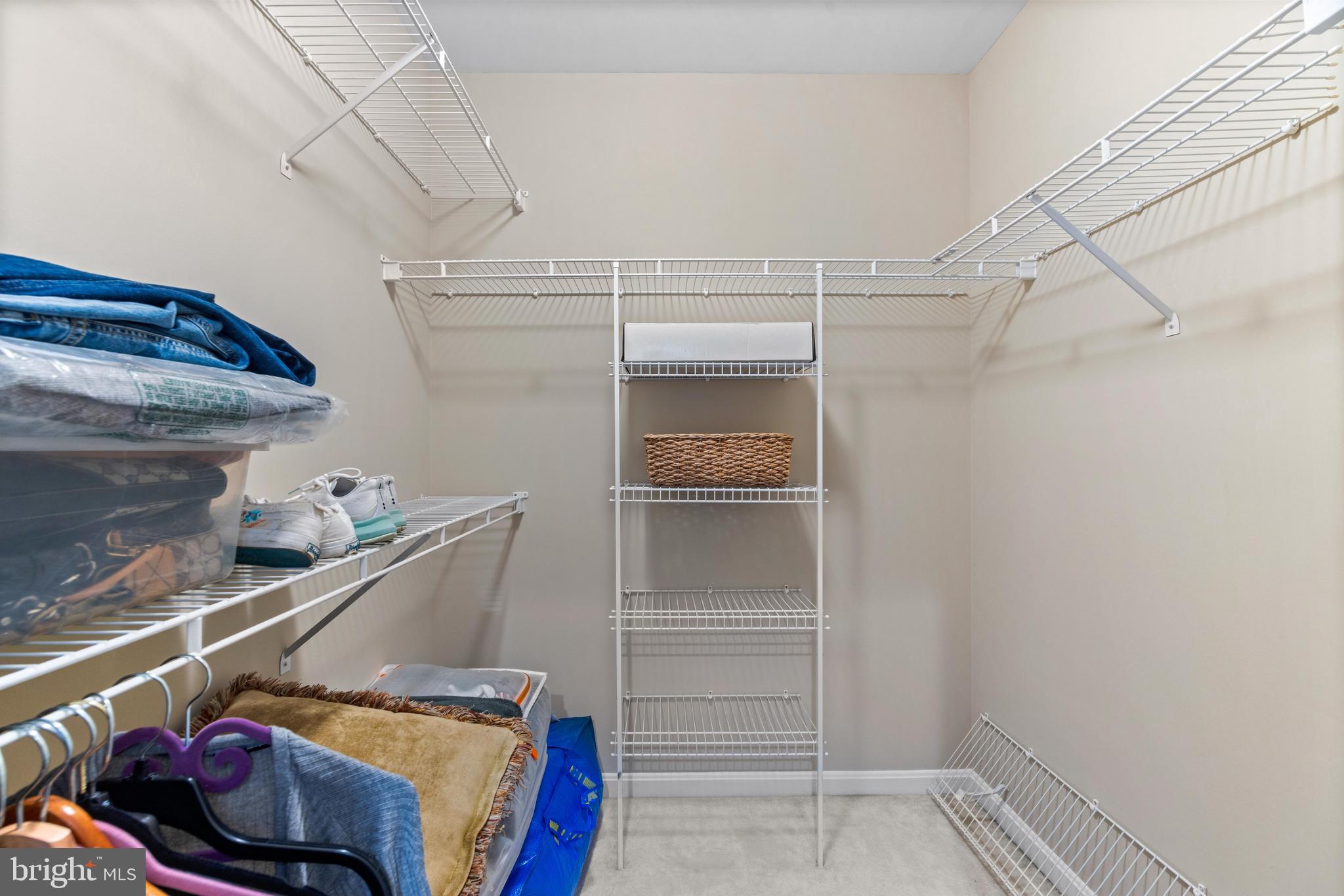 ASHLEIGH KNOLLS - Residential