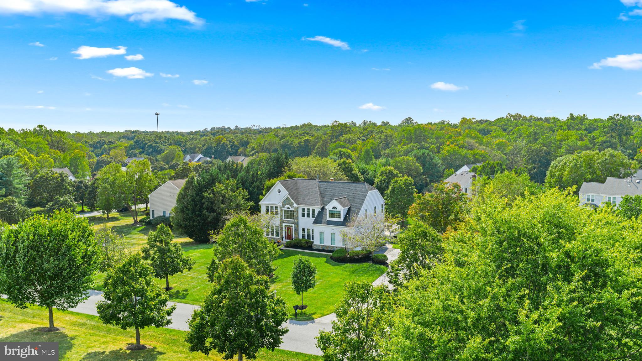 ASHLEIGH KNOLLS - Residential