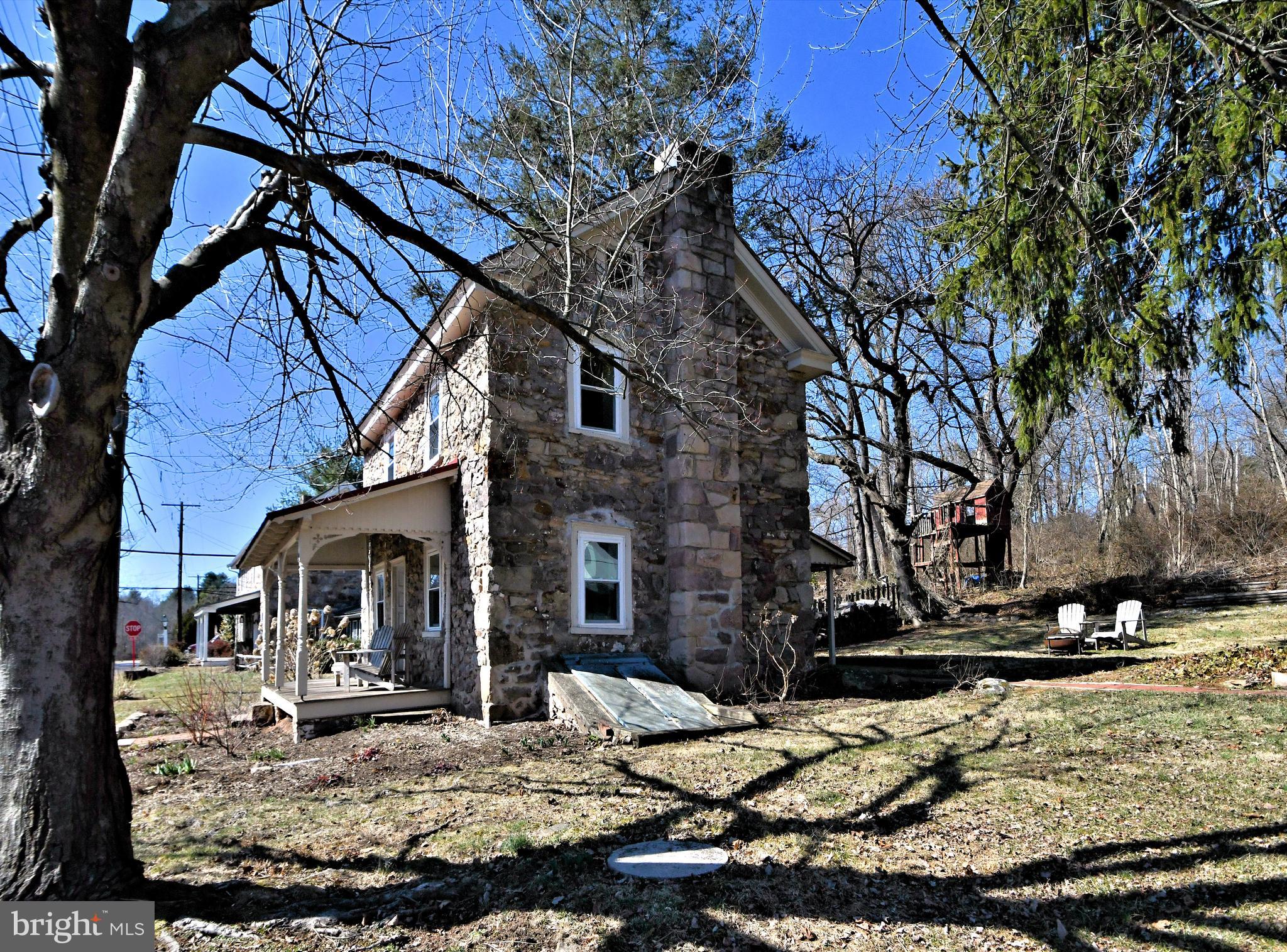 STONEGATE - Residential