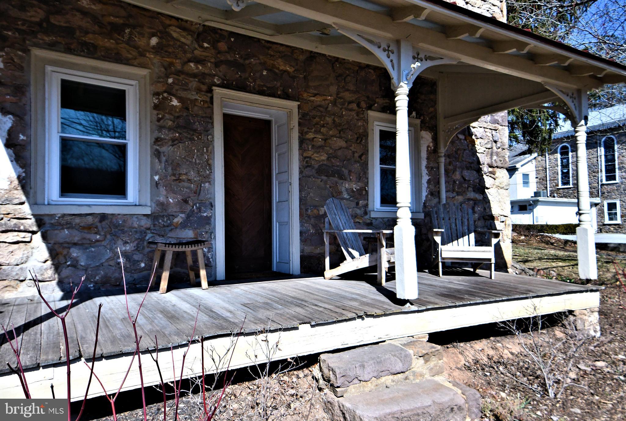 STONEGATE - Residential