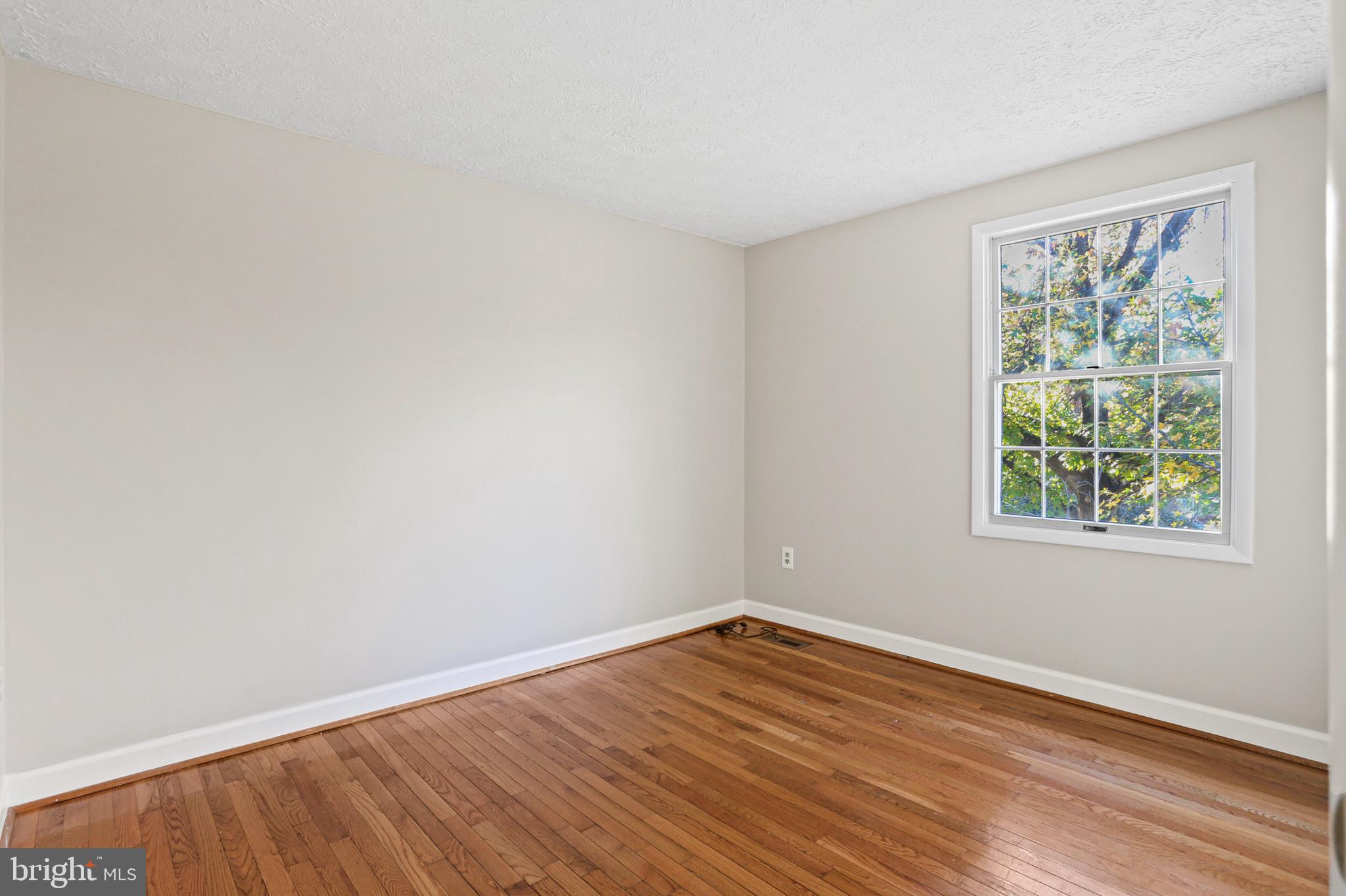 PARK OVERLOOK - Residential Lease