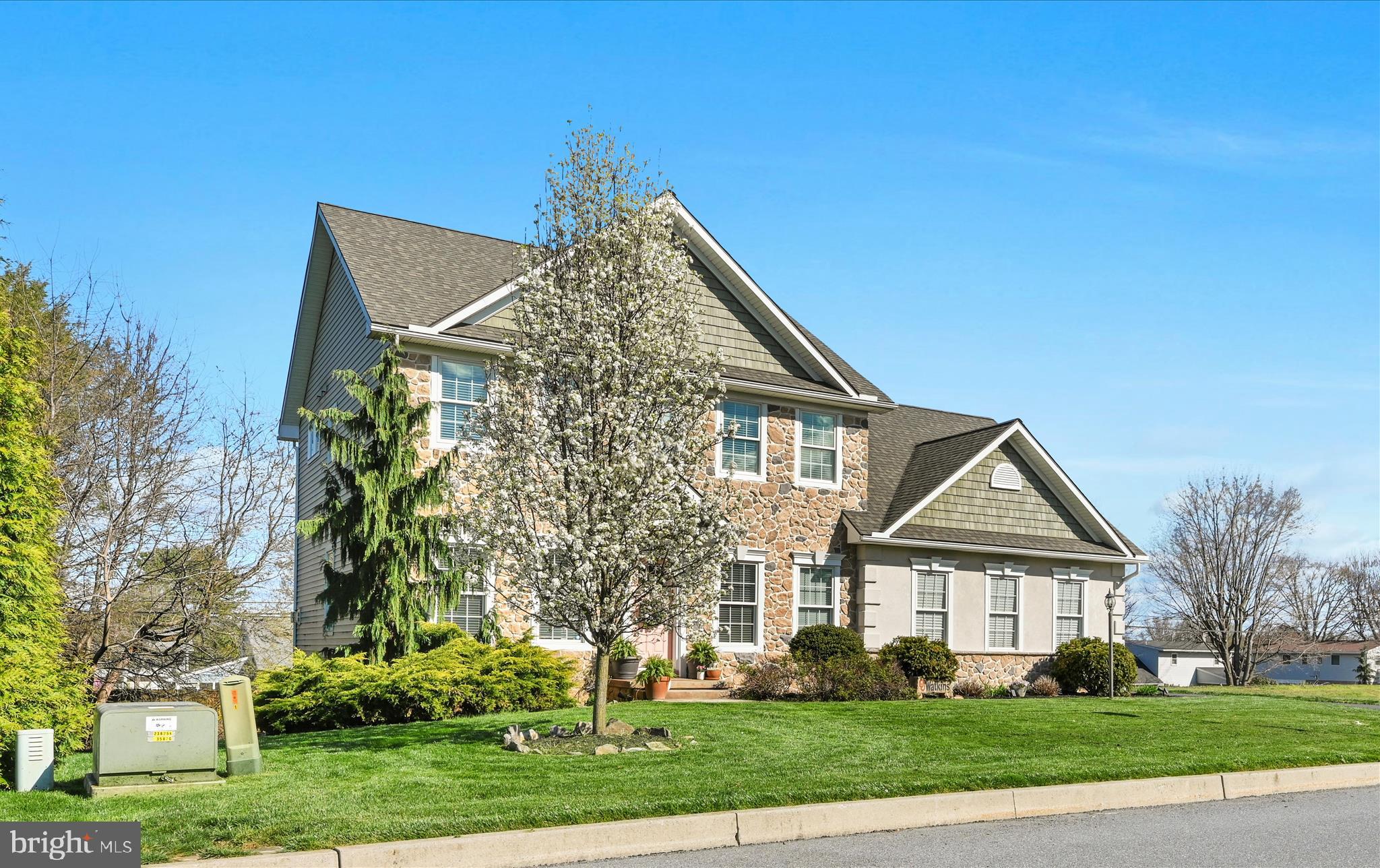 BECKLEY'S CORNER ESTATES - Residential