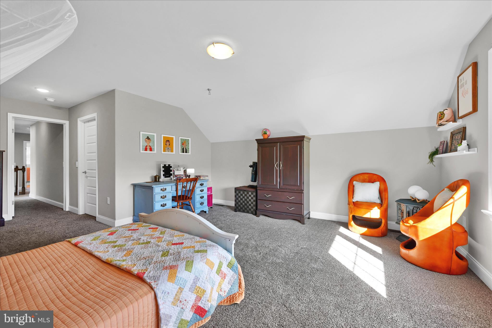 BECKLEY'S CORNER ESTATES - Residential