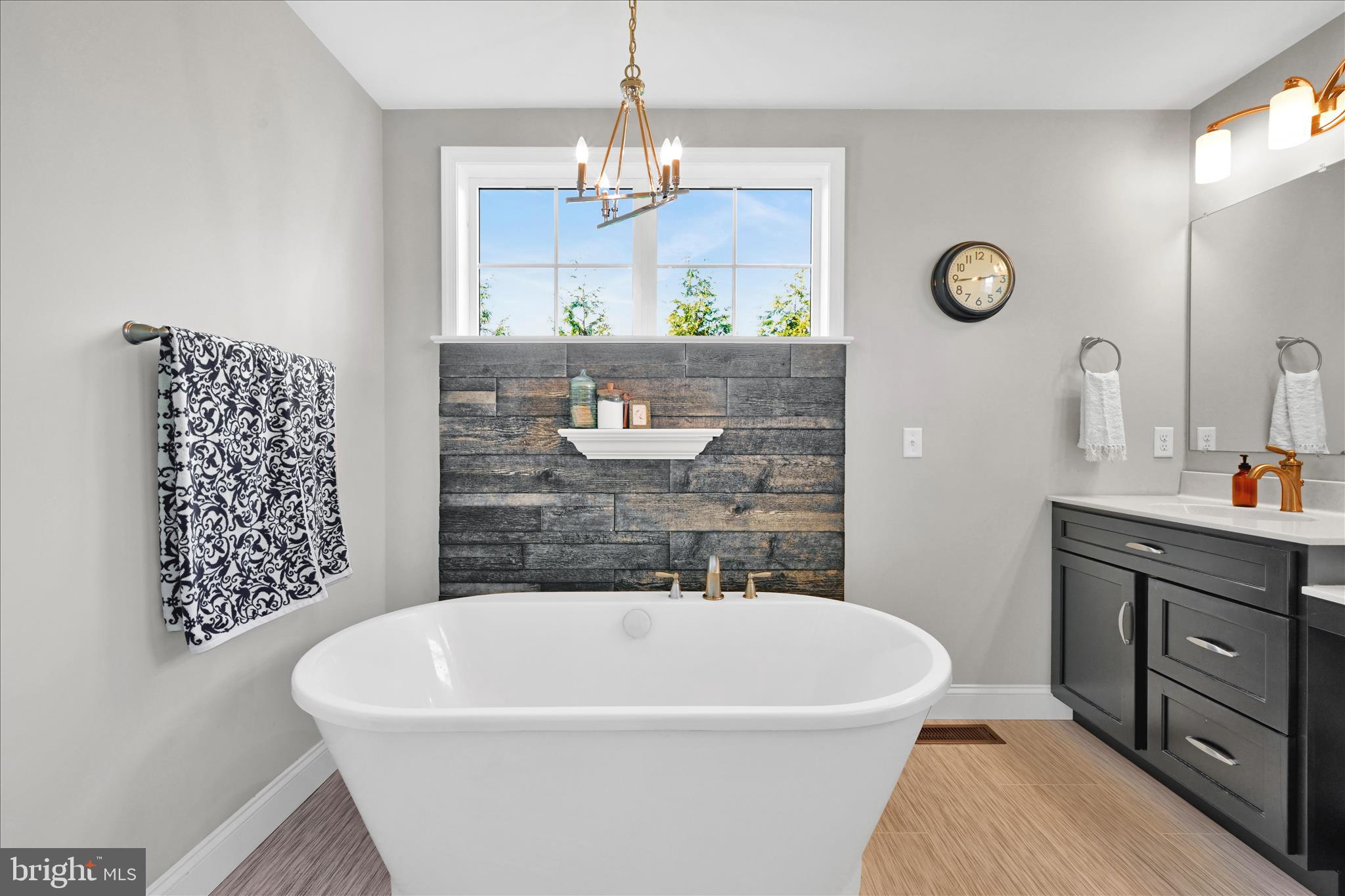 BECKLEY'S CORNER ESTATES - Residential