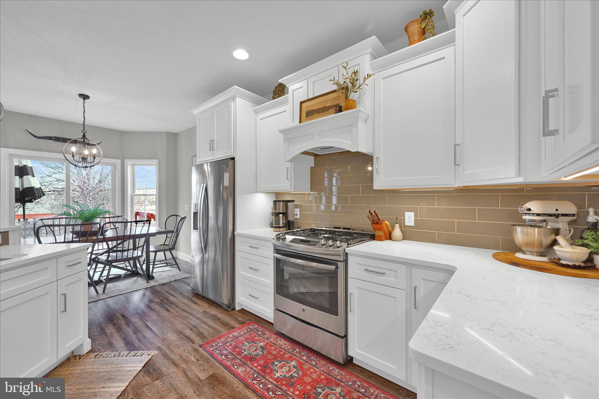 BECKLEY'S CORNER ESTATES - Residential