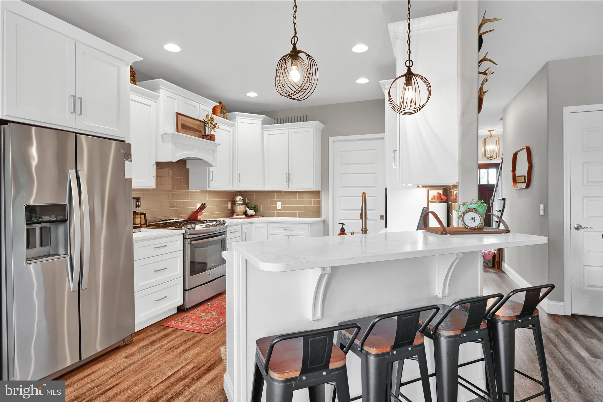 BECKLEY'S CORNER ESTATES - Residential