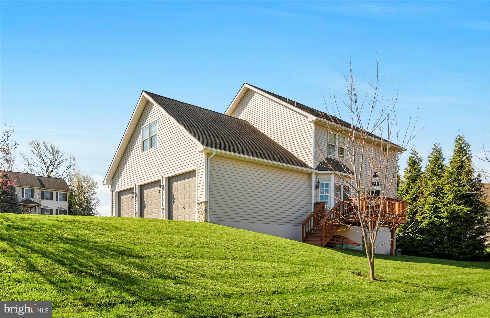 BECKLEY'S CORNER ESTATES - Residential