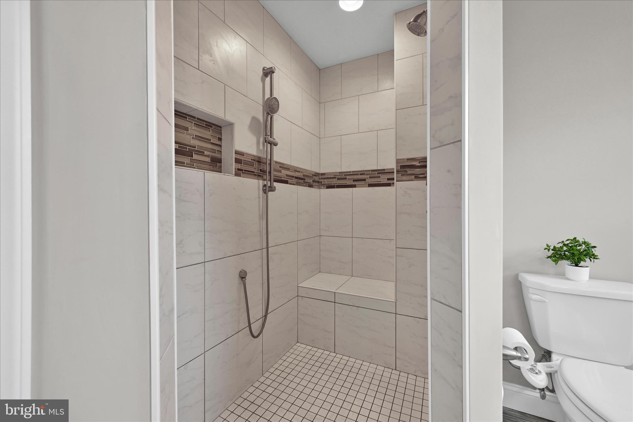 BECKLEY'S CORNER ESTATES - Residential