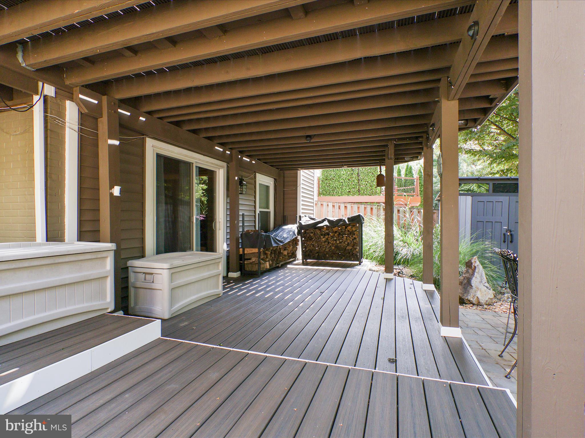 KINGSTOWNE - Residential