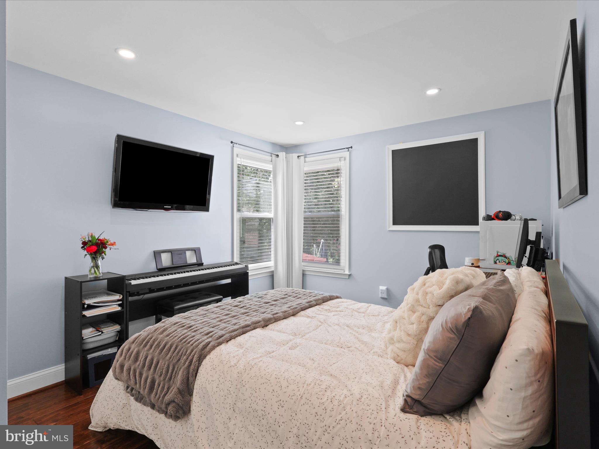 KINGSTOWNE - Residential