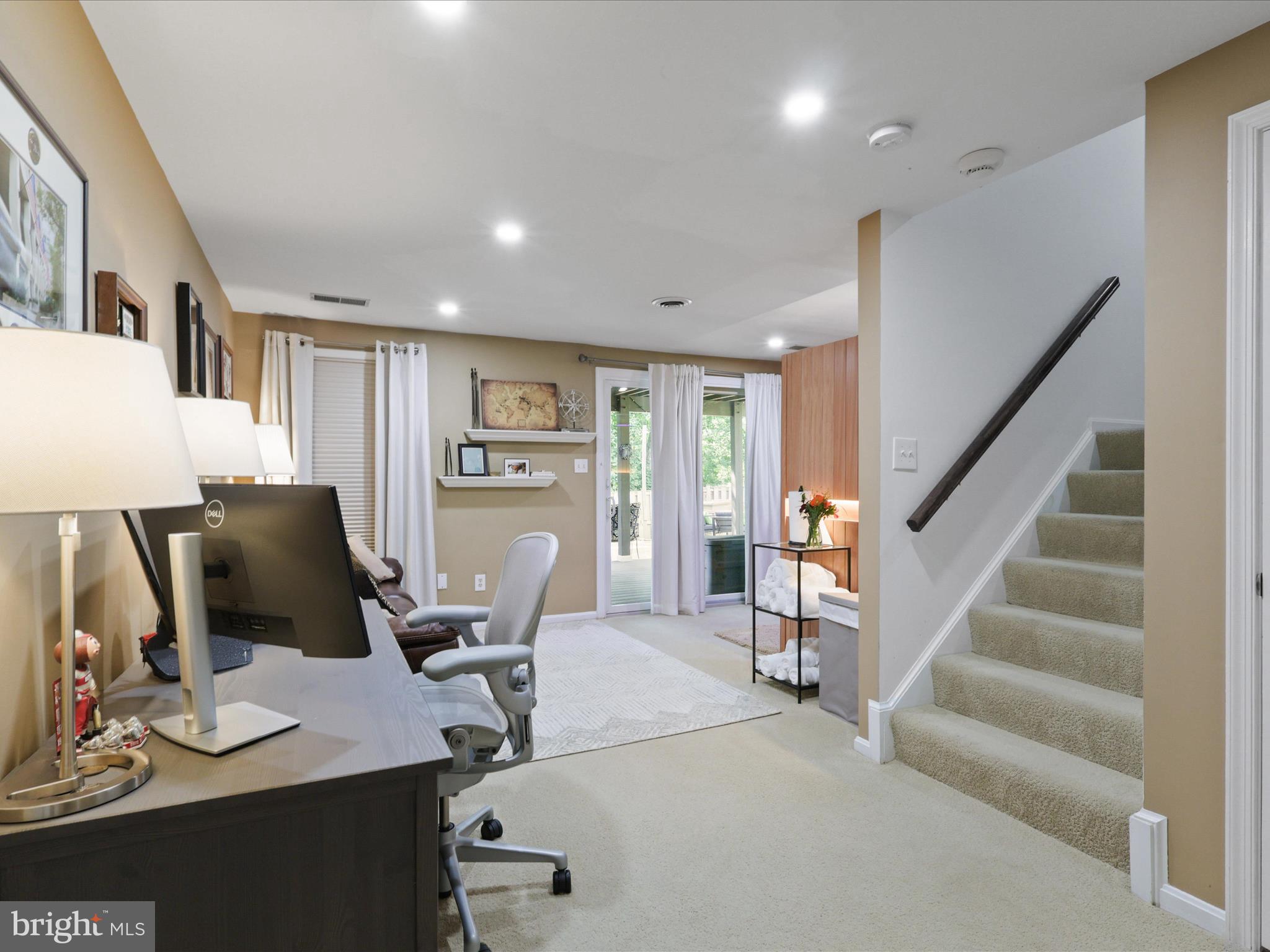 KINGSTOWNE - Residential