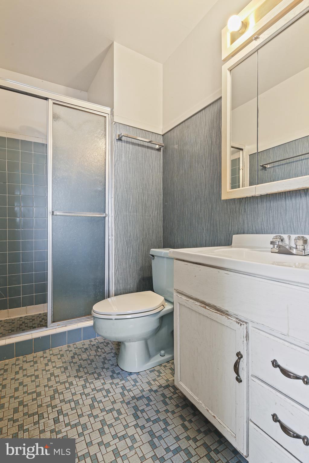 BOND MILL PARK - Residential