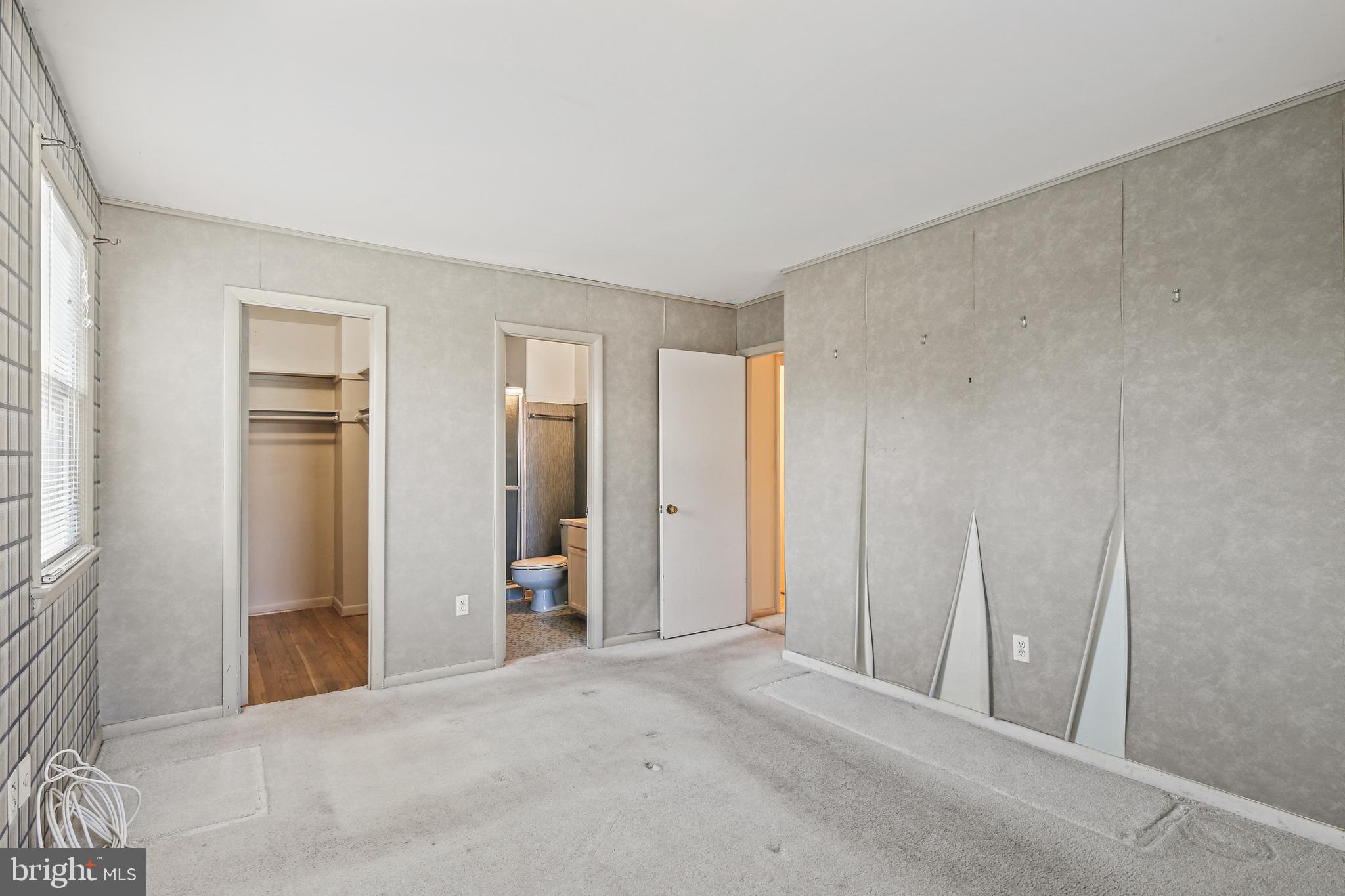 BOND MILL PARK - Residential