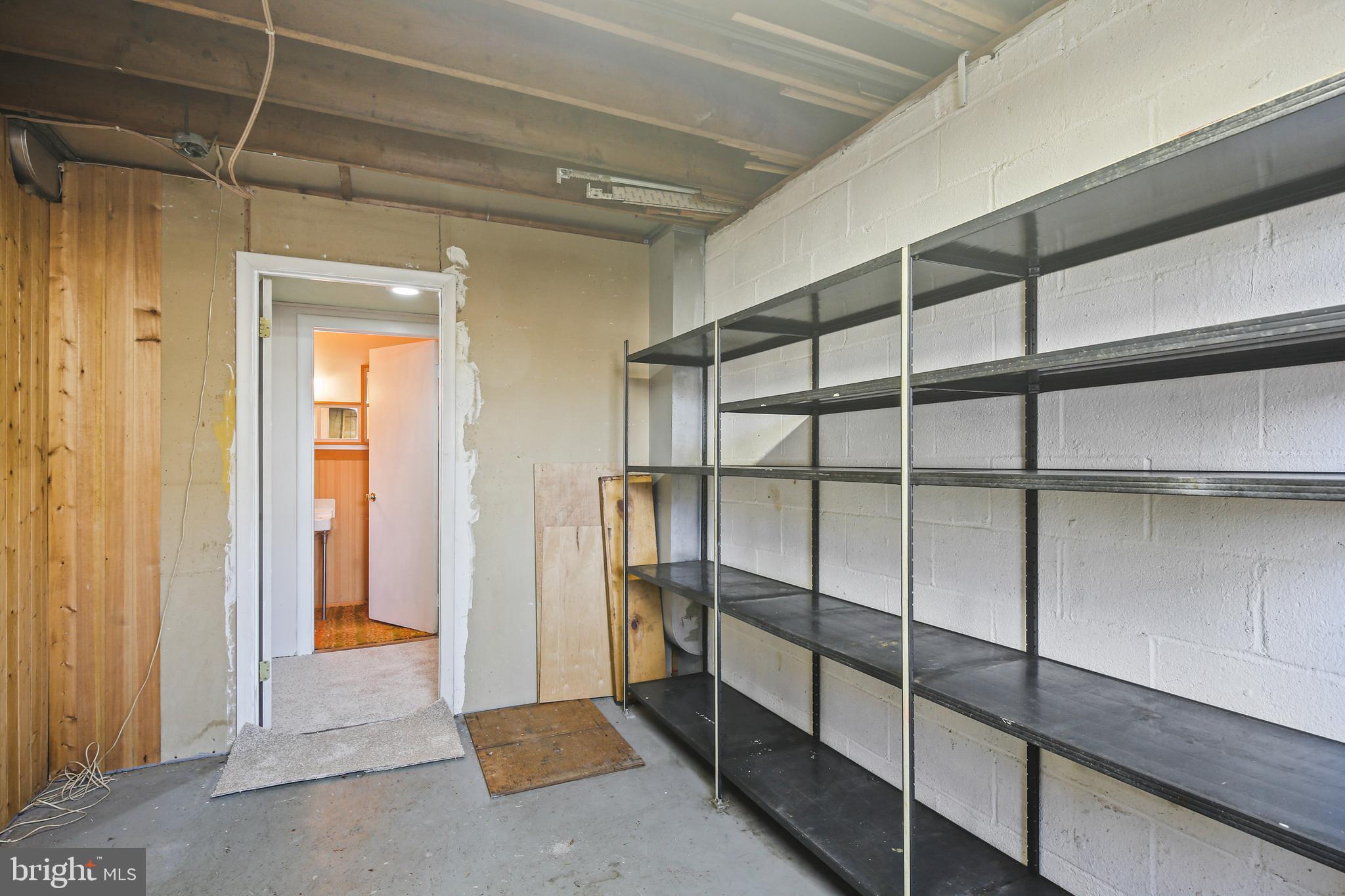 BOND MILL PARK - Residential