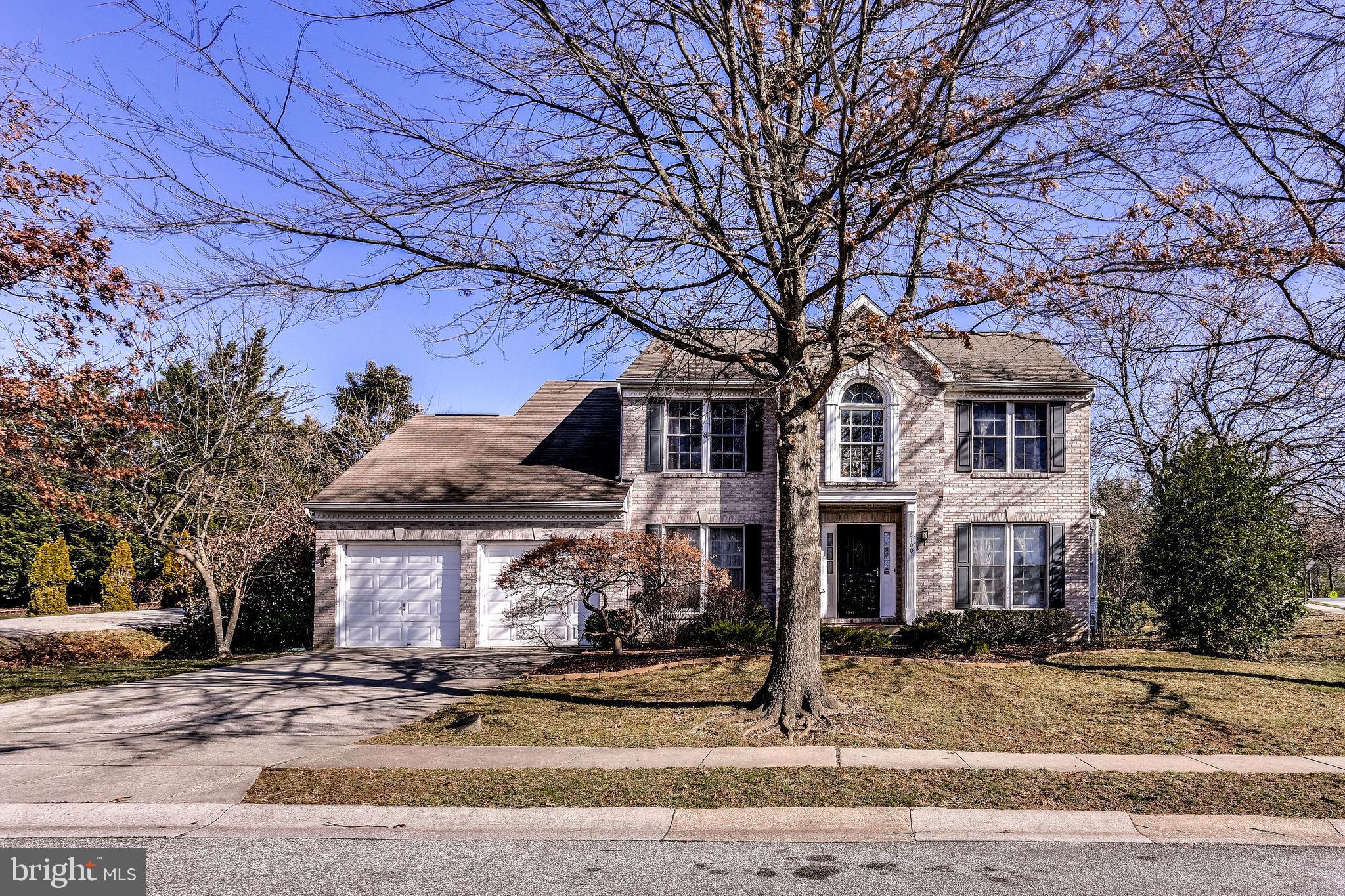 GOLDEN BELL - Residential