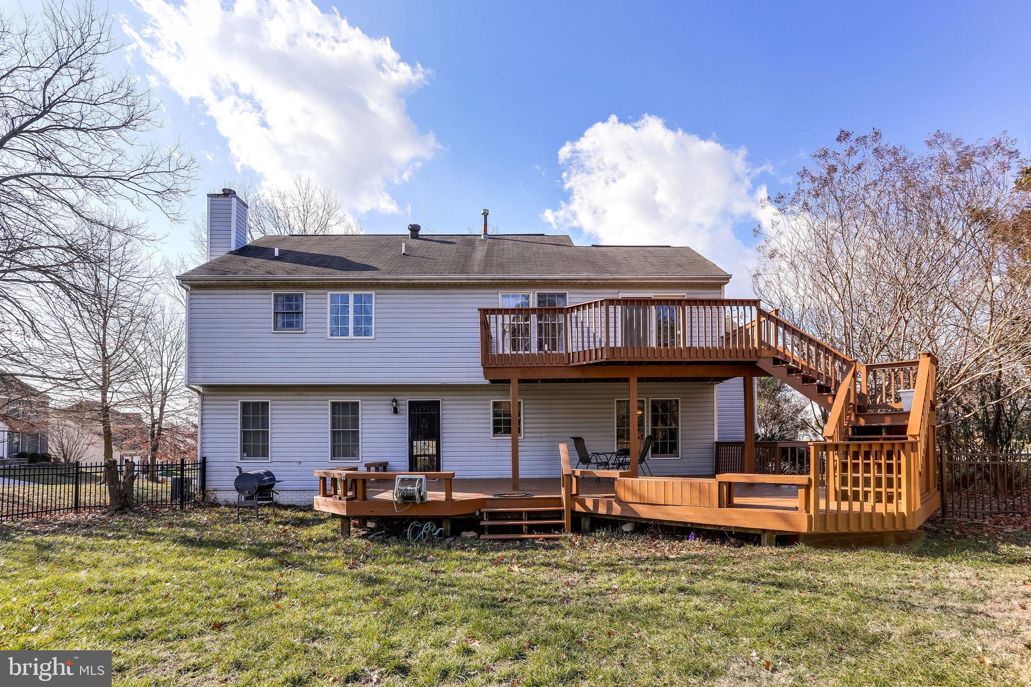 GOLDEN BELL - Residential