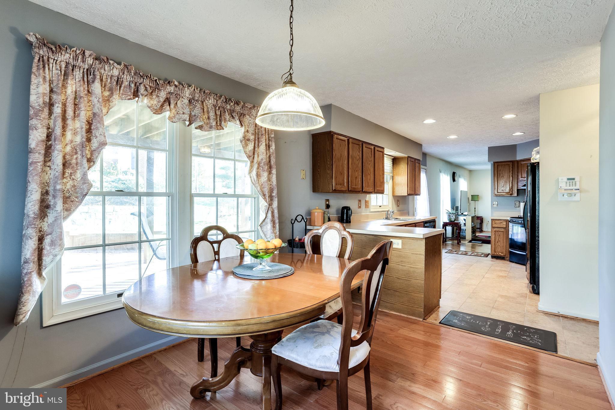 GOLDEN BELL - Residential