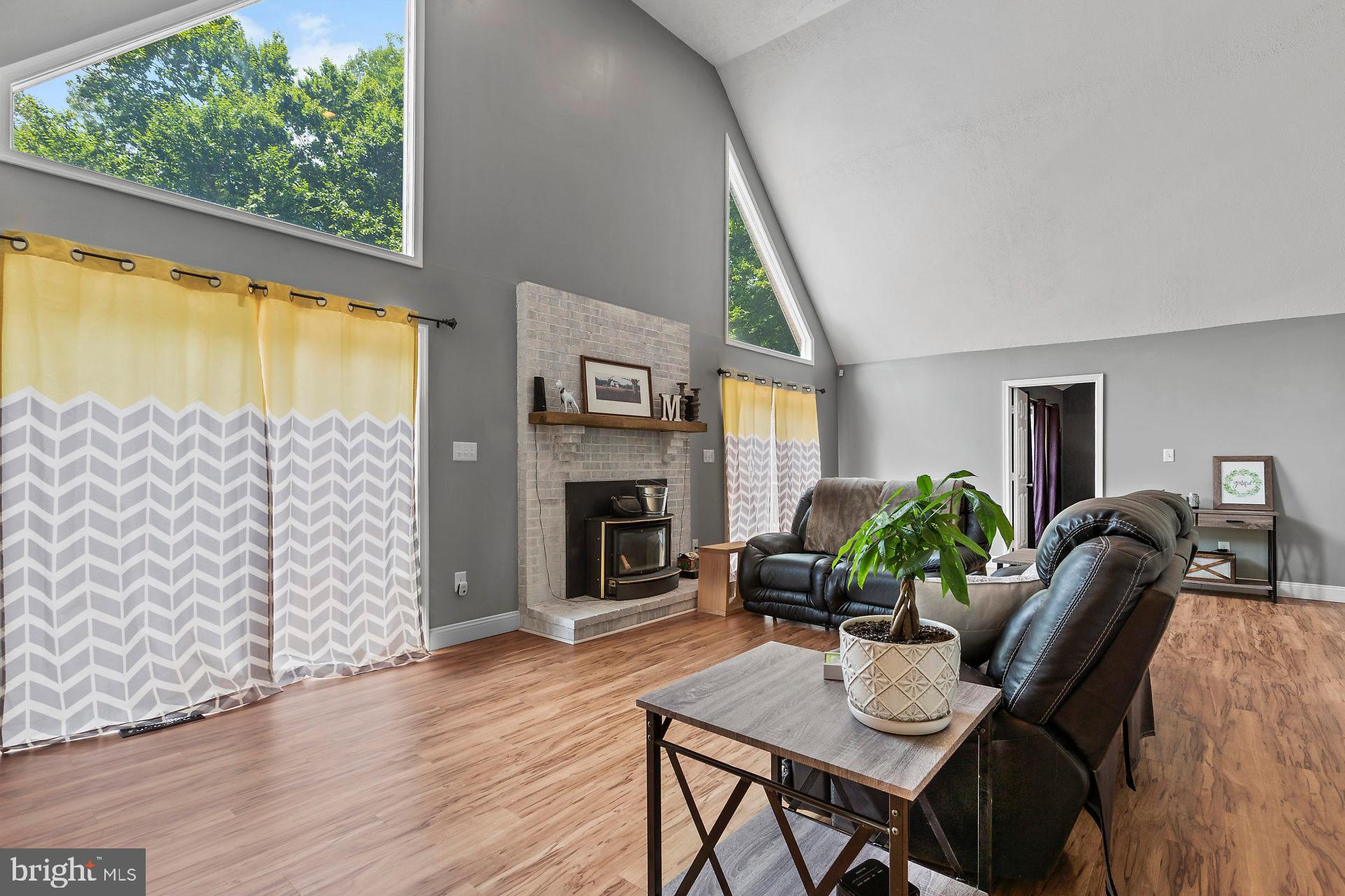 FOX RUN FARMSTEADS - Residential