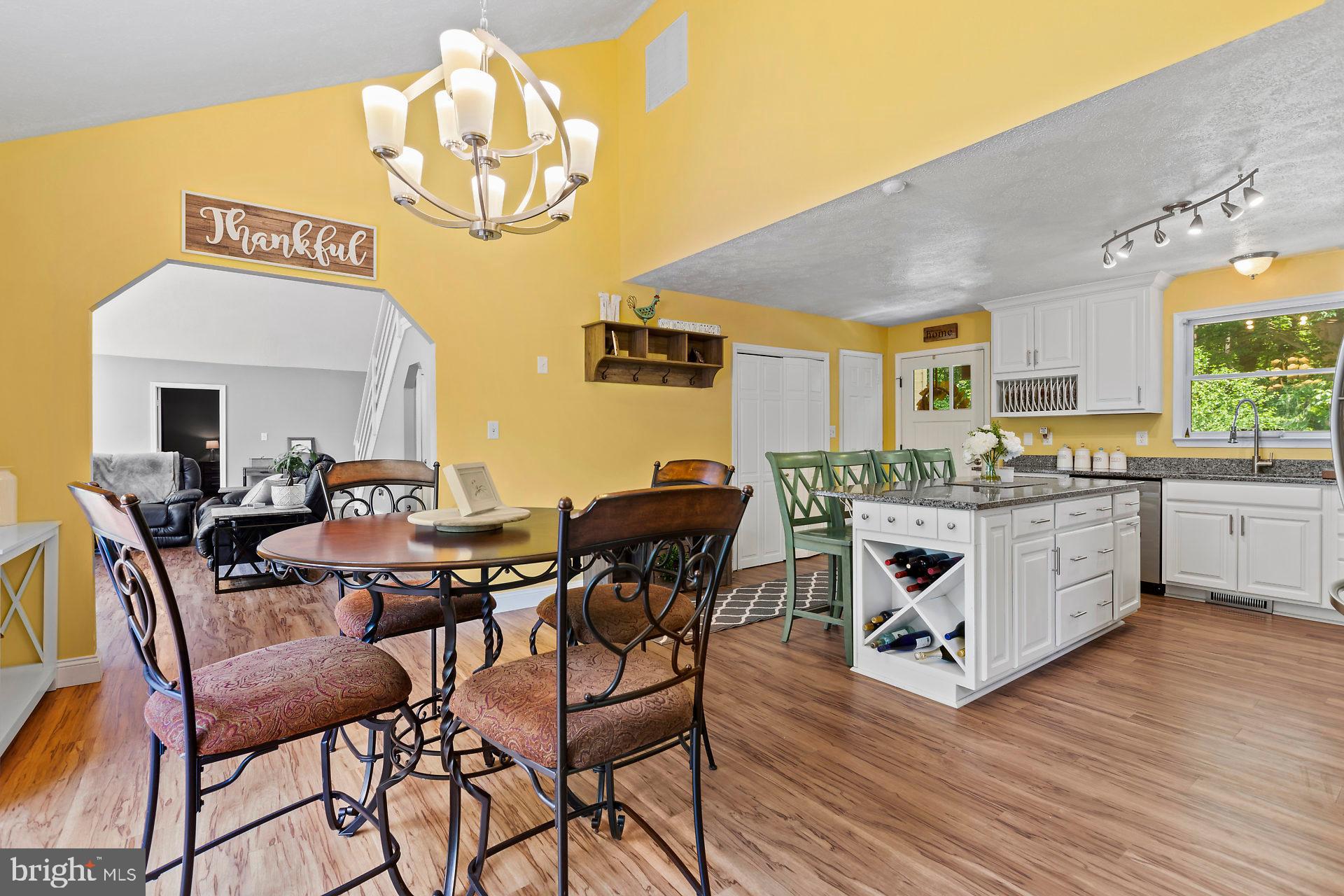 FOX RUN FARMSTEADS - Residential