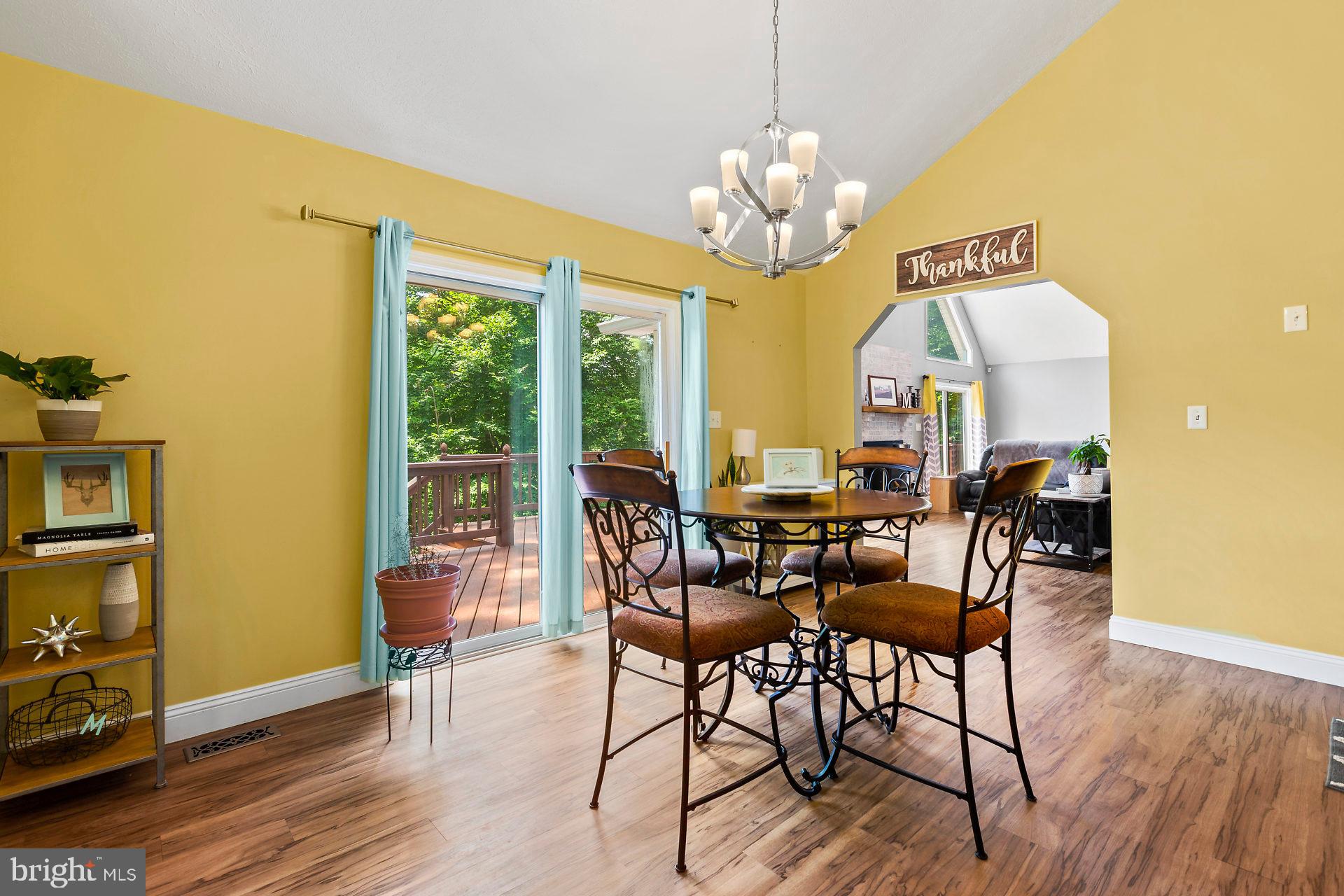 FOX RUN FARMSTEADS - Residential