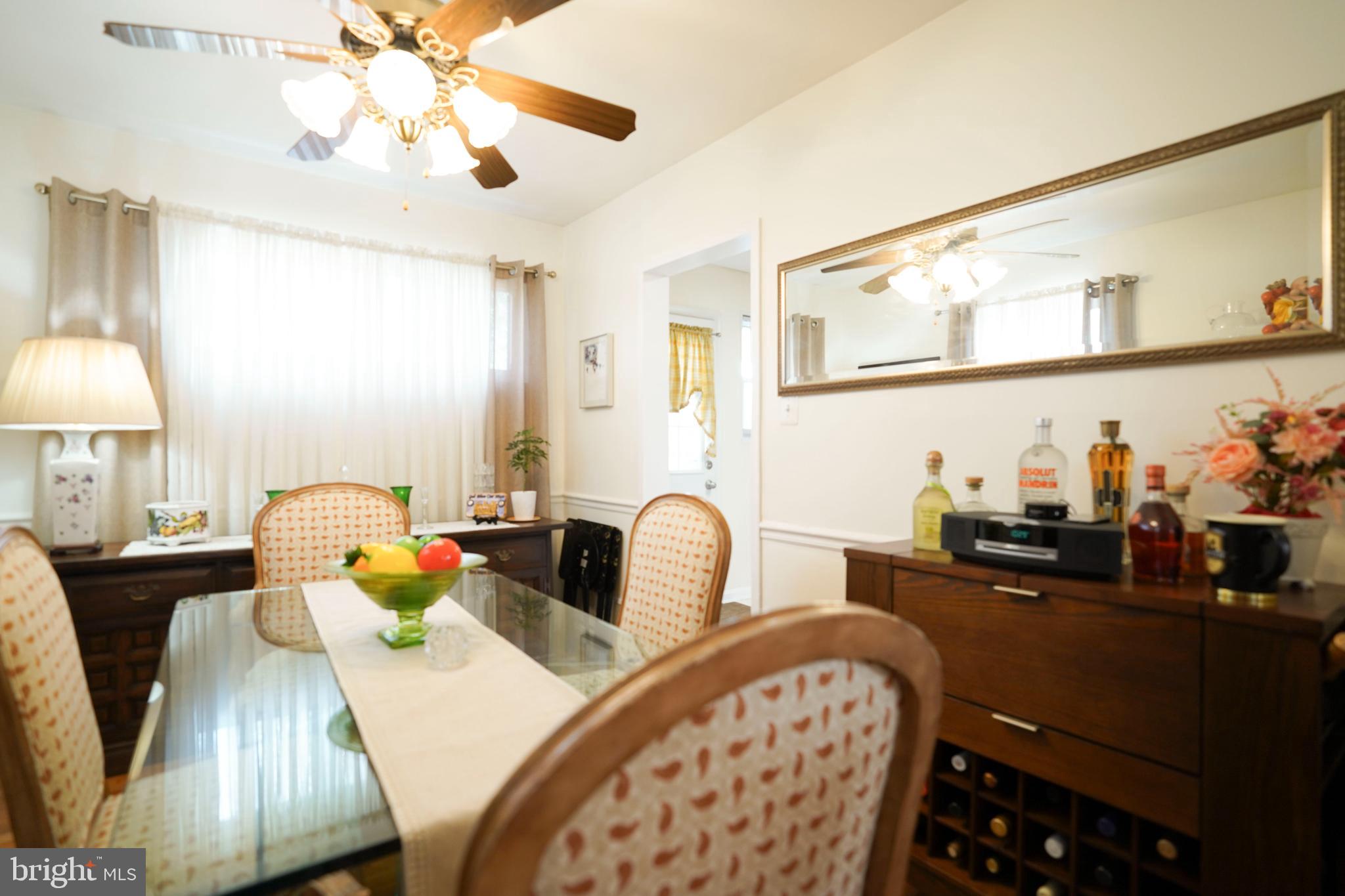 WHEATON WOODS - Residential