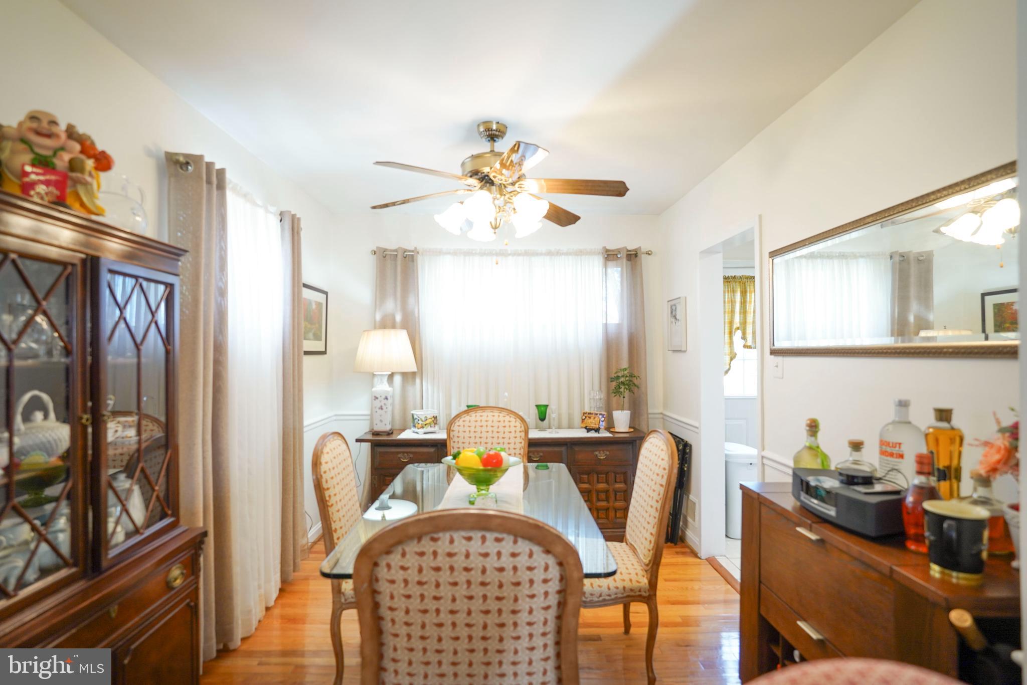 WHEATON WOODS - Residential