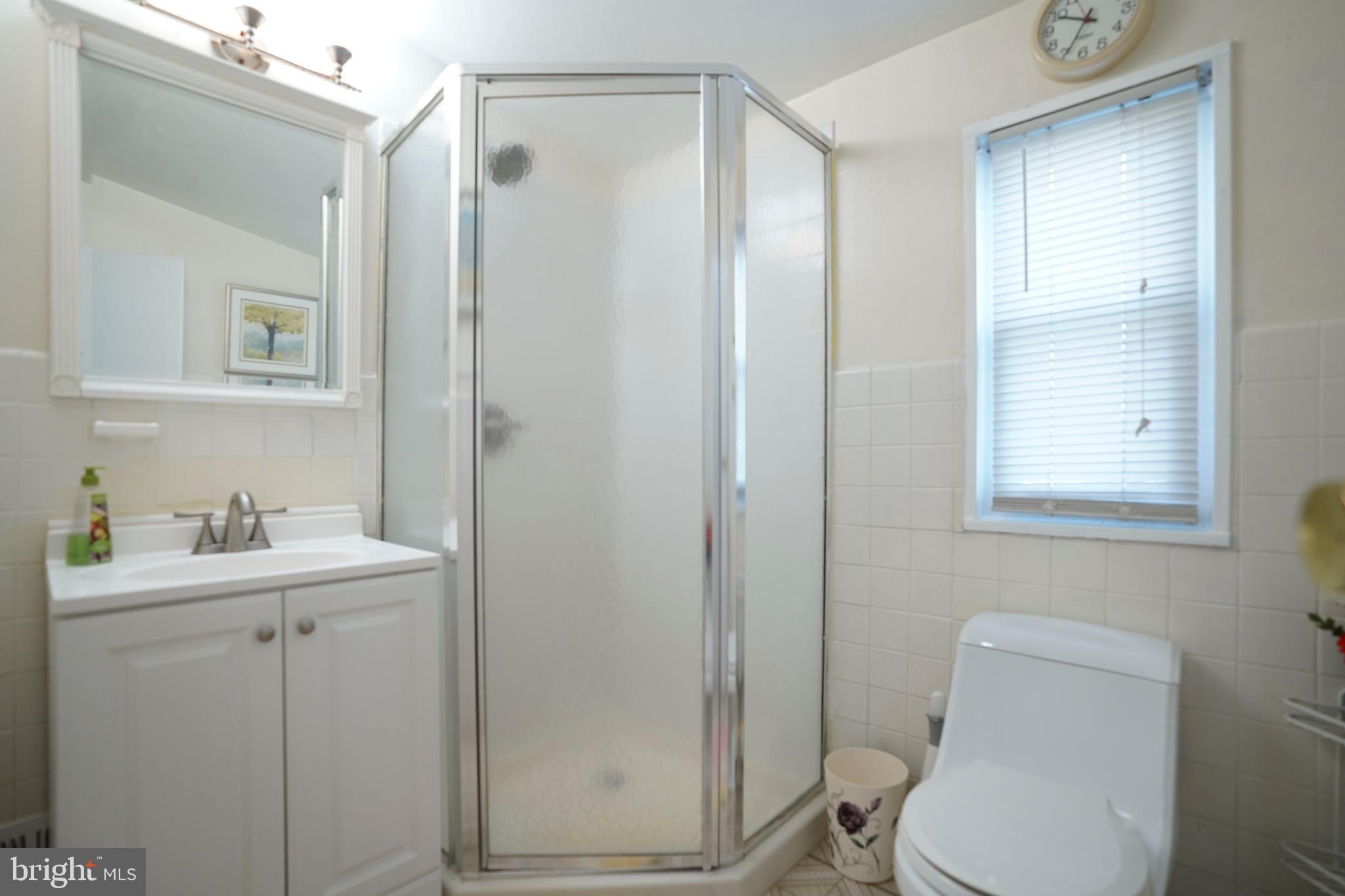 WHEATON WOODS - Residential